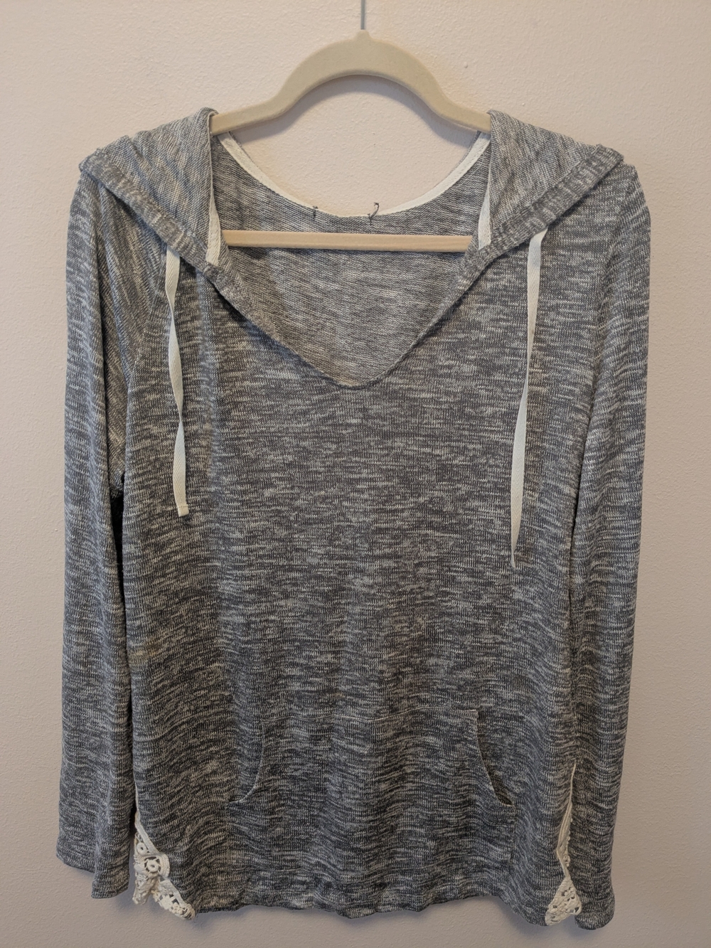 Women's Gray Marled Hooded Pullover Top